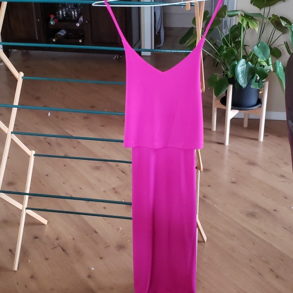 💖 Strappy Pink dress! - Picture 2 of 5